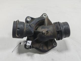 корпус термостата BMW 3 E46 2002, 2.0 л., дизель, МКПП, чёрный, универсал, 7785053