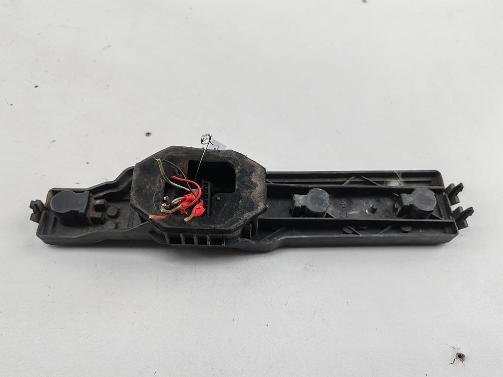 панель заднего левого фонаря Mercedes-Benz Vaneo W414 2004, 1.7 л., дизель, АКПП, чёрный, минивэн, 4148200077 - фото №1