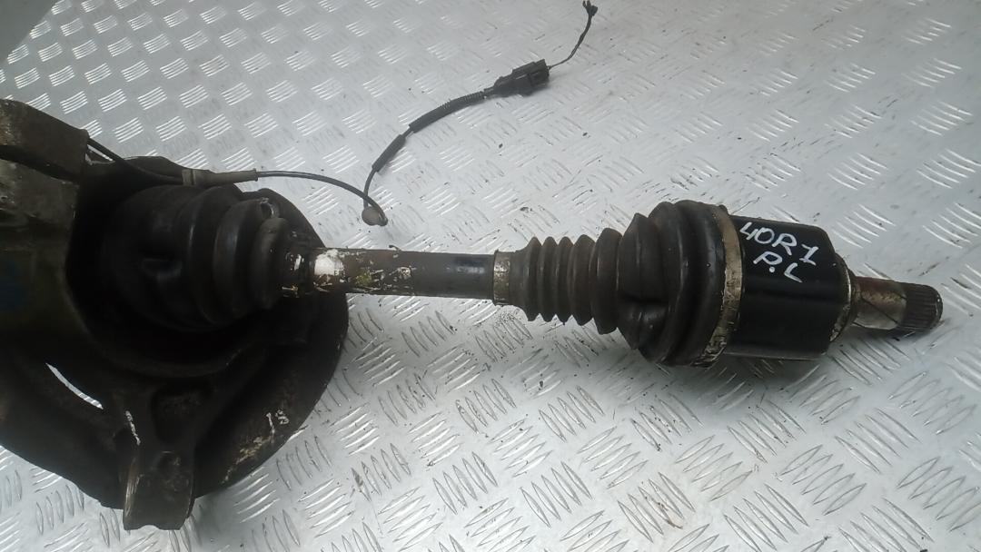 полуось передняя левая (приводной вал, ШРУС) Land Rover Discovery Sport 1 поколение 2016, 2.0 л., дизель, МКПП, внедорожник 5 дв. - фото №1