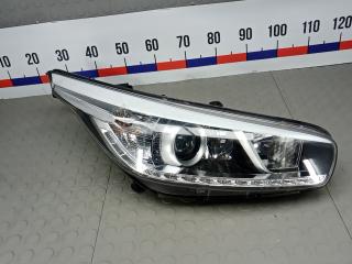 фара правая Kia Ceed 2 поколение [рестайлинг] 2017, 1.6 л., бензин, МКПП, хетчбэк 5 дв., 92102A2380