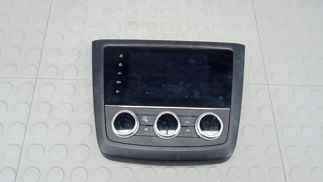 монитор Renault Kadjar 2021, 1.3 л., бензин, МКПП, внедорожник 5 дв., 280904293R - фото №1