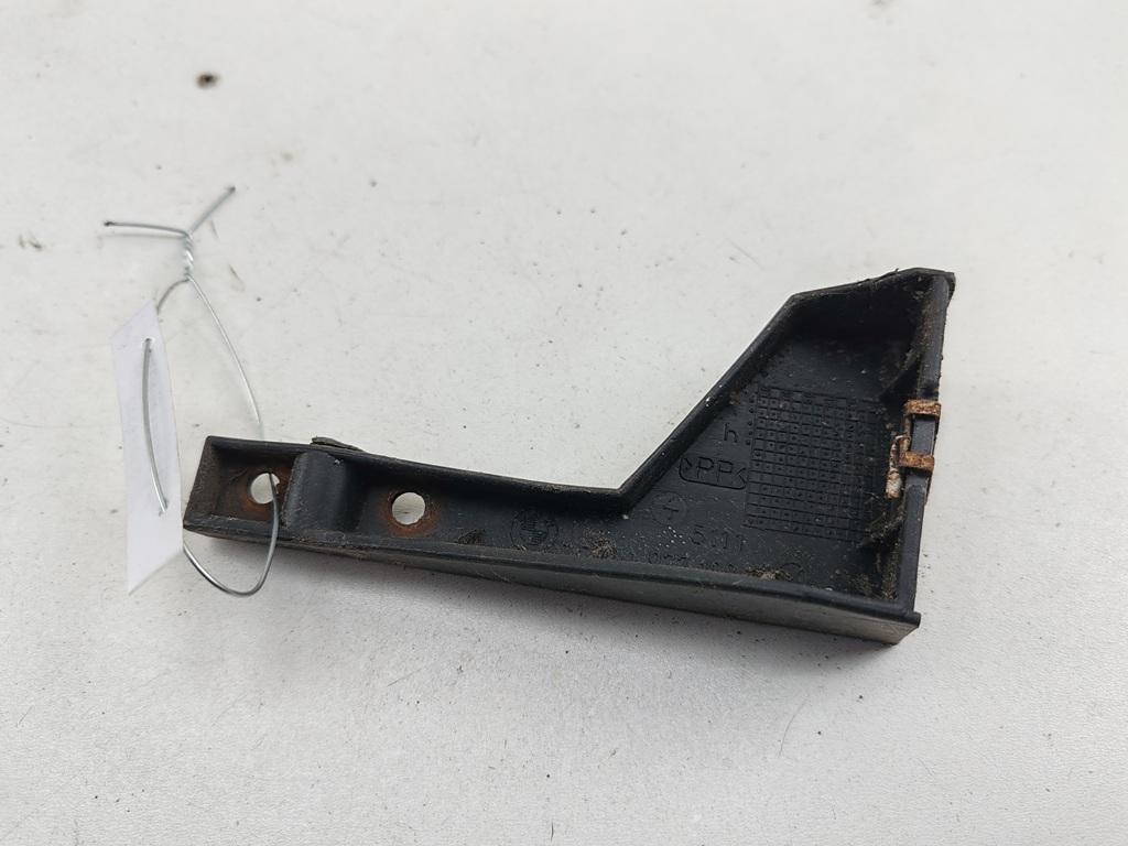 кронштейн переднего бампера BMW 3 E36 1999, 1.9 л., бензин, АКПП, красный, хетчбэк 3 дв., 1977108