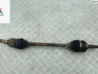 полуось передняя правая (приводной вал, ШРУС) Subaru Forester 2 поколение (SG) [рестайлинг] 2006, 2.0 л., бензин, МКПП, чёрный, внедорожник 5 дв.