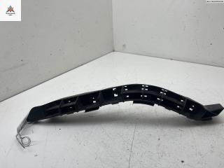 кронштейн переднего бампера Subaru Forester 2 поколение (SG) [рестайлинг] 2006, 2.0 л., бензин, МКПП, чёрный, внедорожник 5 дв.