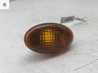 повторитель передний правый Subaru Forester 1 поколение (SF) 1998, 2.0 л., бензин, МКПП, зелёный, внедорожник 5 дв., 015445