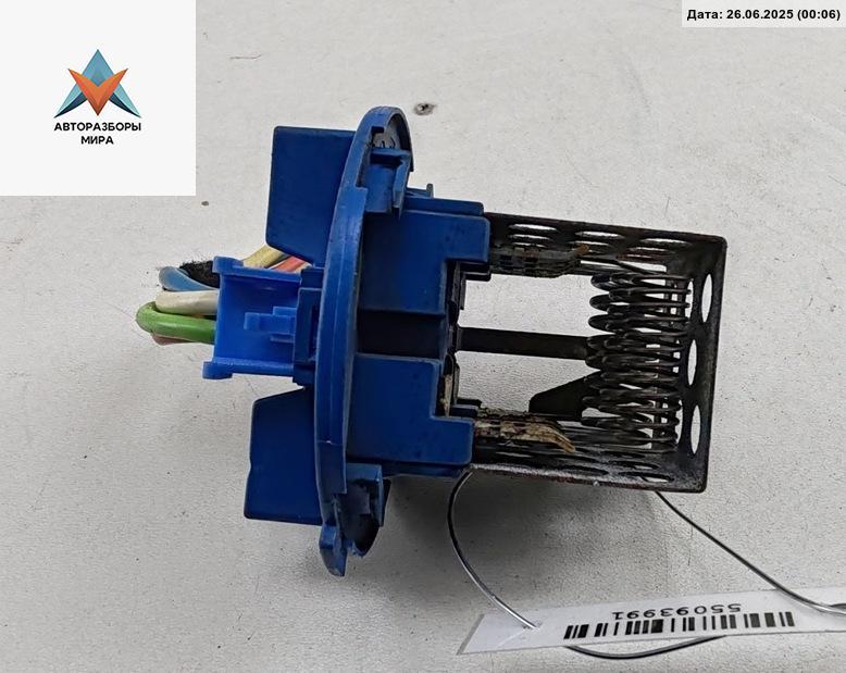 сопротивление печки Mercedes-Benz Sprinter 2 поколение (W906) 2011, 2.2 л., дизель, МКПП, серый, микроавтобус - фото №1