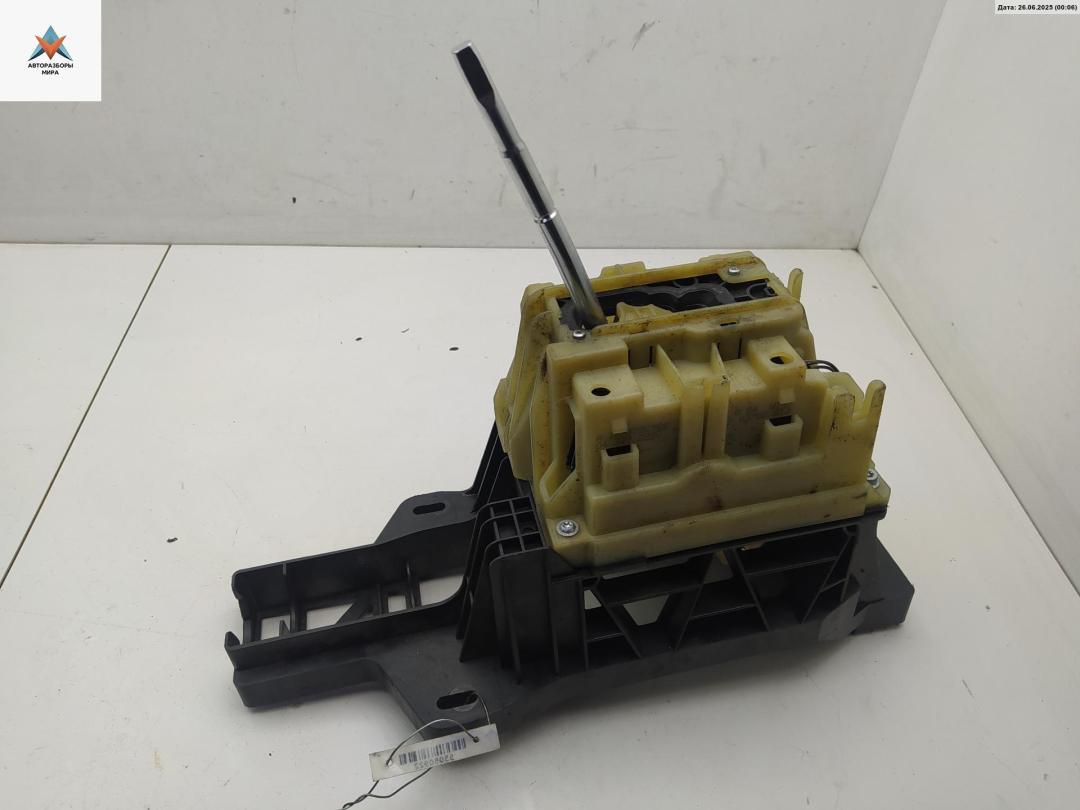 кулиса Mercedes-Benz A-Класс W169 2005, 2.0 л., бензин, АКПП, красный, хетчбэк 5 дв., 1693700508 - фото №1