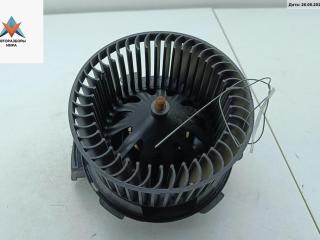 моторчик печки Peugeot 206 1 поколение [рестайлинг] 2003, 1.4 л., дизель, МКПП, чёрный, хетчбэк 3 дв.