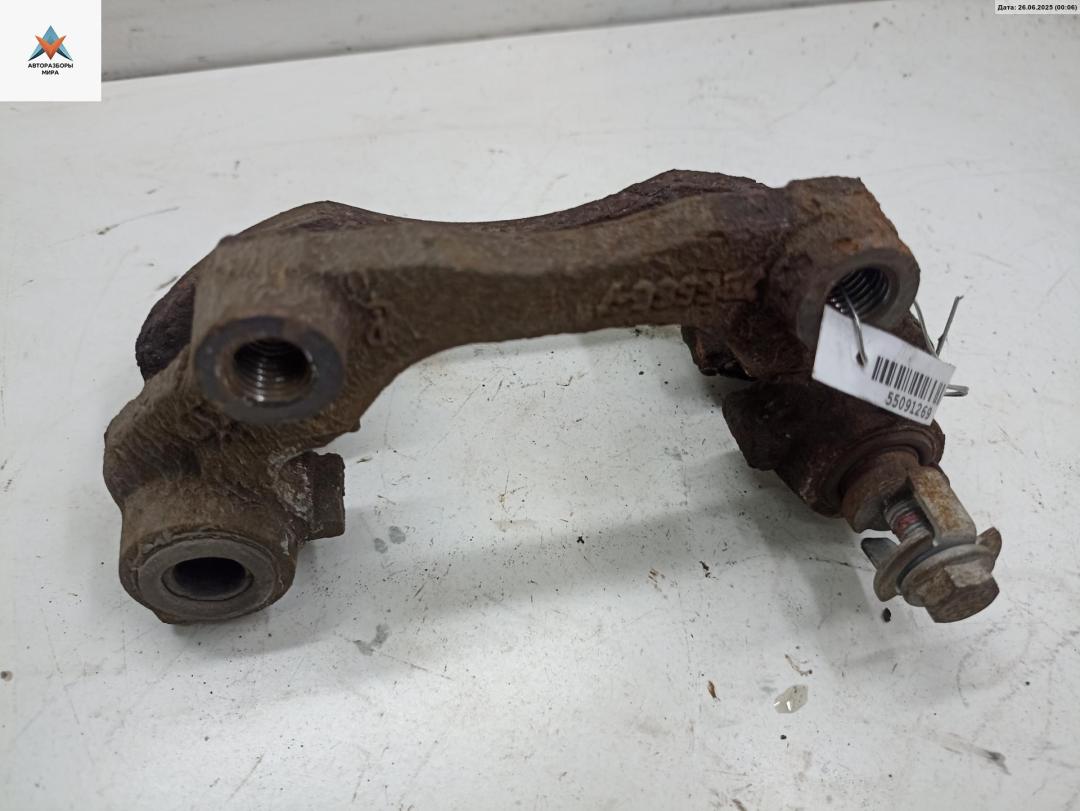 скоба суппорта Opel Astra G 1998, 1.8 л., бензин, МКПП, серый, хетчбэк 5 дв. - фото №1