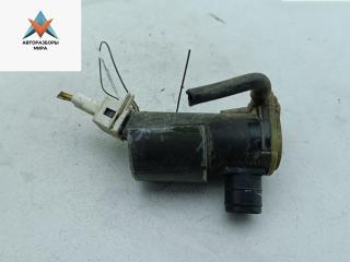 насос (моторчик) омывателя стекла Ford Focus 1 поколение 1999, красный, хетчбэк 5 дв., 93BB17K624BA