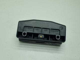 кронштейн (крепление) Volkswagen Passat B5 1997, 1.6 л., бензин, МКПП, серый, седан, 8G0860285