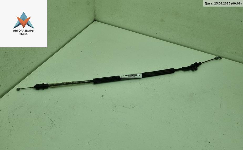 Трос двери задней Volkswagen Passat B6 2005, 2.0 л., дизель, МКПП, серый, универсал, 3C0 - фото №1