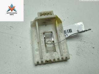 кронштейн (крепление) Volkswagen Passat B6 2005, 2.0 л., дизель, МКПП, серый, универсал, 3C9839361A