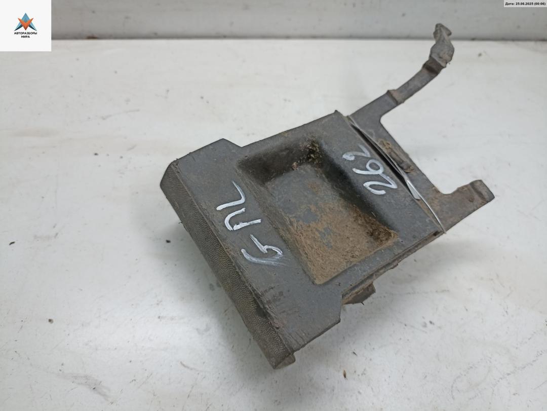 заглушка порога Opel Astra G 1998, 1.6 л., бензин, МКПП, красный, хетчбэк 5 дв., 90560861 - фото №1