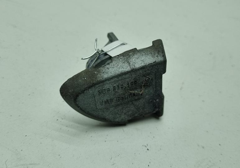 Колпачок (заглушка) ручки двери Volkswagen Passat B6 2005, 2.0 л., дизель, МКПП, серый, универсал, 3C0839168