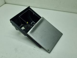 пепельница Volkswagen Bora 2002, 2.3 л., бензин, МКПП, серый, универсал, 1J0857961C