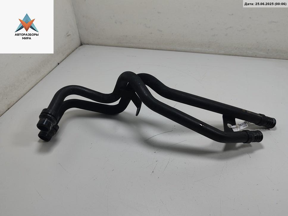 трубка охлаждающей жидкости BMW 3 серия E46 2000, 2.0 л., дизель, АКПП, 64128370079 - фото №1