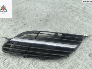 решетка радиатора Nissan Almera Tino V10 [рестайлинг] 2004, серый, минивэн, 62330BU000