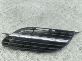 решетка радиатора Nissan Almera Tino 2004, серый, минивэн, 62330BU000