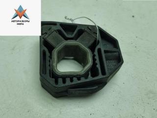 кронштейн радиатора Volkswagen Passat B5 1998, 1.8 л., бензин, МКПП, синий, универсал, 1K0121367D