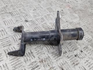кронштейн переднего бампера Volkswagen Passat B5 1998, 1.8 л., бензин, МКПП, синий, универсал, 3B0807134A