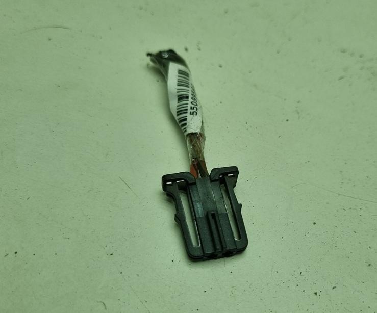 разъем (фишка) проводки Volkswagen Caddy 2011, 1.6 л., дизель, МКПП, белый, фургон, 1J0971972