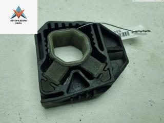 кронштейн радиатора Volkswagen Passat B6 2008, 1.8 л., бензин, МКПП, синий, универсал, 1K0121367D