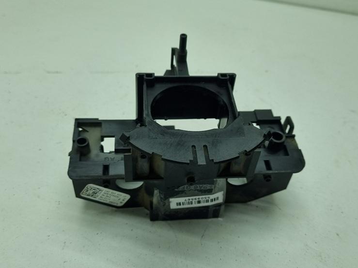 кронштейн (крепление) Volkswagen Caddy 2009, 1.4 л., бензин, МКПП, красный, фургон, 1K0953503JP