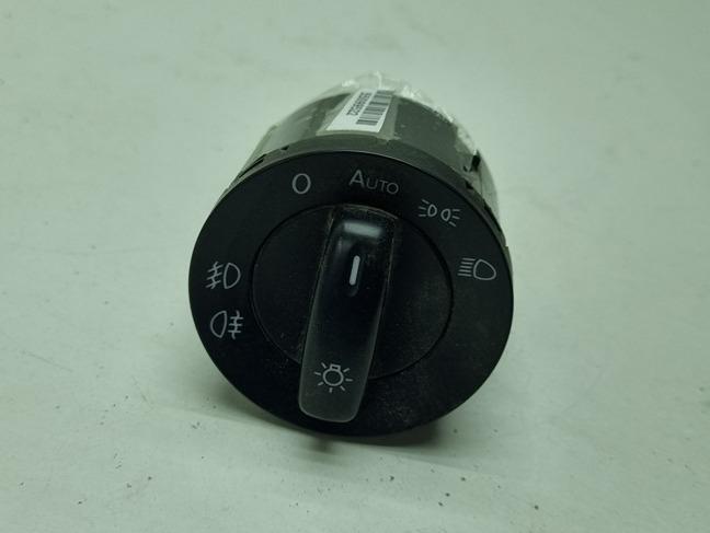 переключатель света Volkswagen Caddy 2009, 1.4 л., бензин, МКПП, красный, фургон, 1K0941431BN