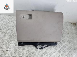 бардачок Volkswagen Passat B6 2008, 1.8 л., бензин, МКПП, чёрный, универсал, 3C1857101