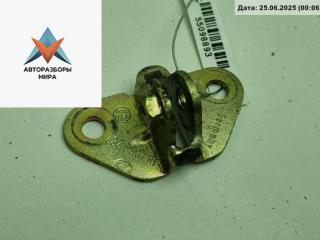 кронштейн (крепление) Volkswagen Golf 3 поколение 1997, 1.6 л., бензин, МКПП, красный, хетчбэк 5 дв., 1H4839282