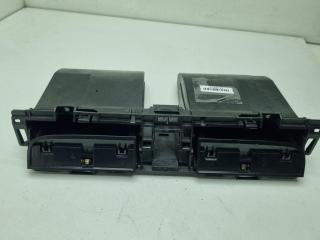 бардачок Volkswagen Passat B6 2008, 1.8 л., бензин, МКПП, чёрный, универсал, 3C0858407