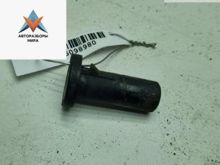 кронштейн радиатора Volkswagen Passat B6 2008, 1.8 л., бензин, МКПП, синий, универсал, 8D0121200