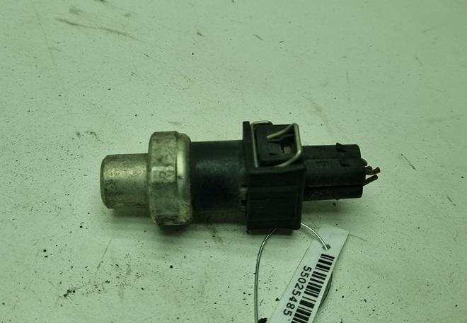 датчик кондиционера Volkswagen Passat B5 1998, 1.8 л., бензин, МКПП, синий, универсал, 8D0959482B