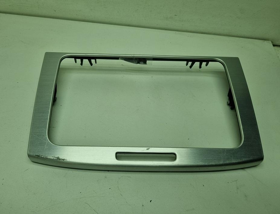 накладка на торпедо (консоль) Volkswagen Passat B6 2008, 1.8 л., бензин, МКПП, чёрный, универсал, 3C0858069AG