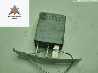 реле (прочие) Volkswagen Caddy 3 поколение 2009, 1.4 л., бензин, МКПП, красный, фургон, 1K0951253