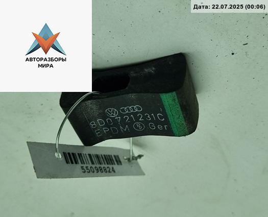 уплотнитель Volkswagen Passat B5 1998, 1.8 л., бензин, МКПП, синий, универсал, 8D0721231C - фото №1