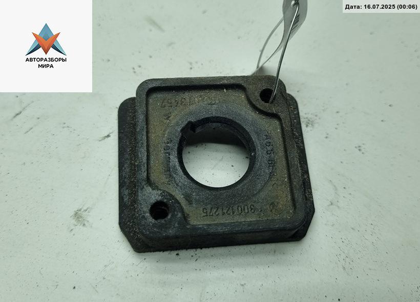 кронштейн радиатора Volkswagen Phaeton 1 поколение 2003, 3.2 л., бензин, АКПП, чёрный, седан, 3D0121275 - фото №1