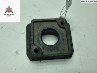 кронштейн радиатора Volkswagen Phaeton 1 поколение 2003, 3.2 л., бензин, АКПП, чёрный, седан, 3D0121275