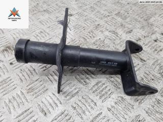 кронштейн переднего бампера Volkswagen Passat B5 1998, 1.8 л., бензин, МКПП, синий, универсал, 3B0807133A