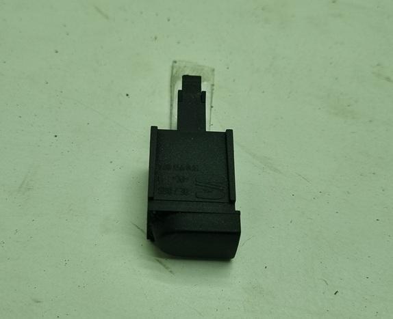 заглушка SEAT Altea 1 поколение 2005, 1.9 л., дизель, МКПП, серый, минивэн, 5P0957087 - фото №1
