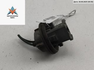 Патрон лампы фонаря Nissan X-Trail T30 [рестайлинг] 2006, 2.2 л., дизель, МКПП, зелёный, внедорожник 5 дв.