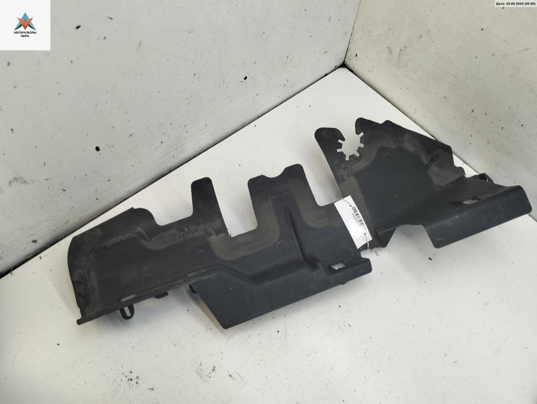 воздуховод Volkswagen Passat B6 2006, 2.0 л., дизель, МКПП, чёрный, универсал, 3C0121284 - фото №1