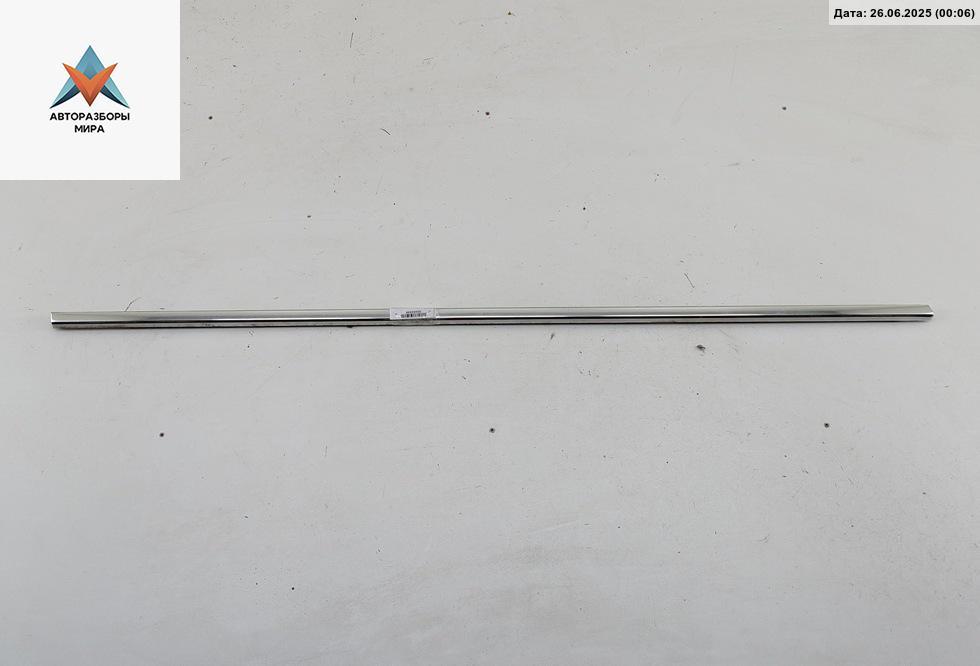 Молдинг стекла двери задней правой наружный BMW 5 серия E60/E61 2006, 2.5 л., бензин, МКПП, чёрный, седан - фото №1