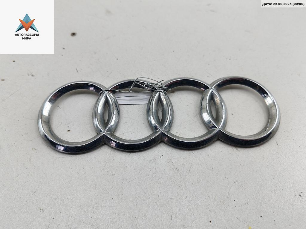 эмблема Audi 100 4A/C4 1992, 2.3 л., бензин, АКПП, красный, седан - фото №1