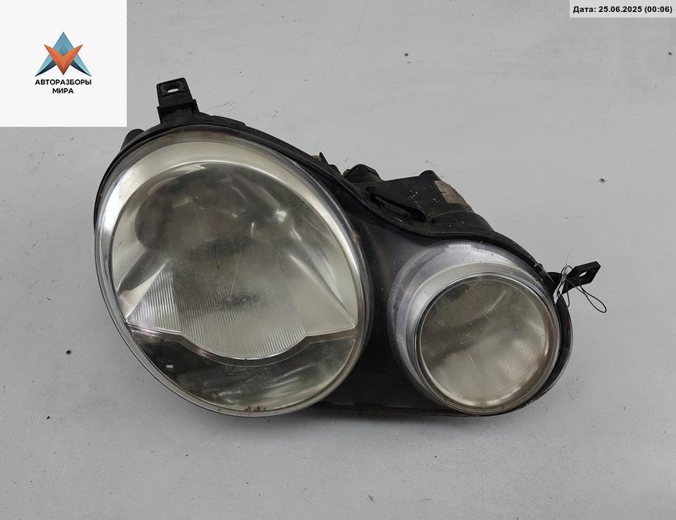 фара правая Volkswagen Polo 4 поколение 2002, 1.2 л., бензин, МКПП, чёрный, хетчбэк 3 дв., B01941008 - фото №1