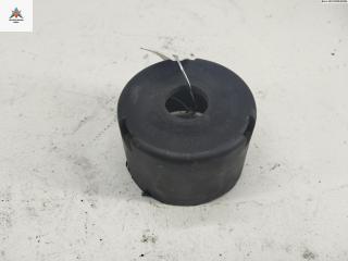 Пыльник амортизатора Audi A4 B5 1997, 1.6 л., бензин, МКПП, серый, универсал, 4D0412127