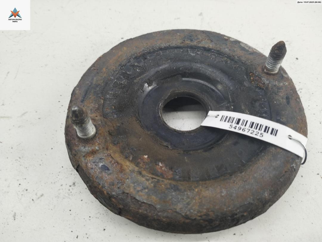 Опора амортизатора переднего (верхняя) Audi A4 B5 1995, 1.6 л., бензин, МКПП, серый, седан, 8D0412111A - фото №1