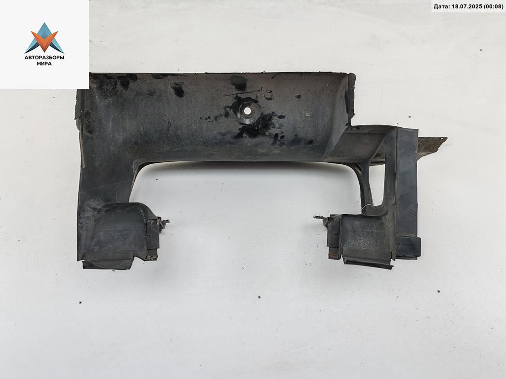 воздуховод BMW 3 серия E36 1994, 1.6 л., бензин, МКПП, серый, седан, 1977046 - фото №1