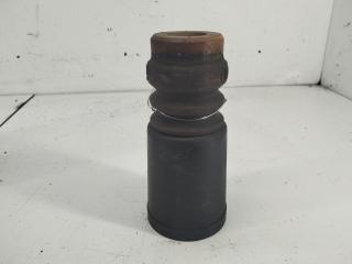 Пыльник амортизатора Audi A4 B5 1995, 1.8 л., бензин, МКПП, белый, седан, 8D0412131D